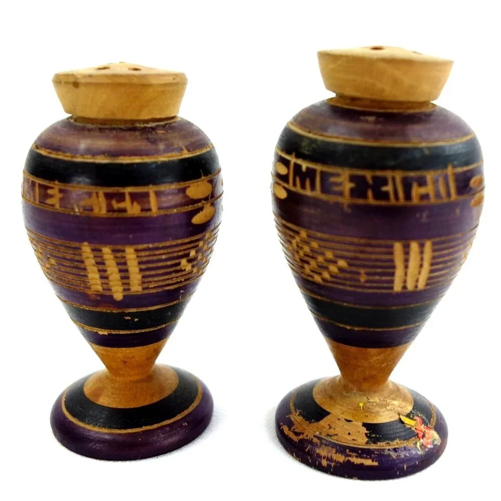 Vintage Mexico Carved‎ and Painted Wood Decorative Salt & Pepper Shakers